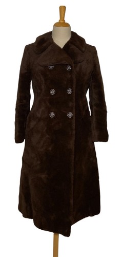 Peter hahn modell aus lamahaar - modell,